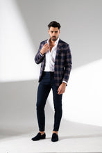 Load image into Gallery viewer, Axel Travel Jacket